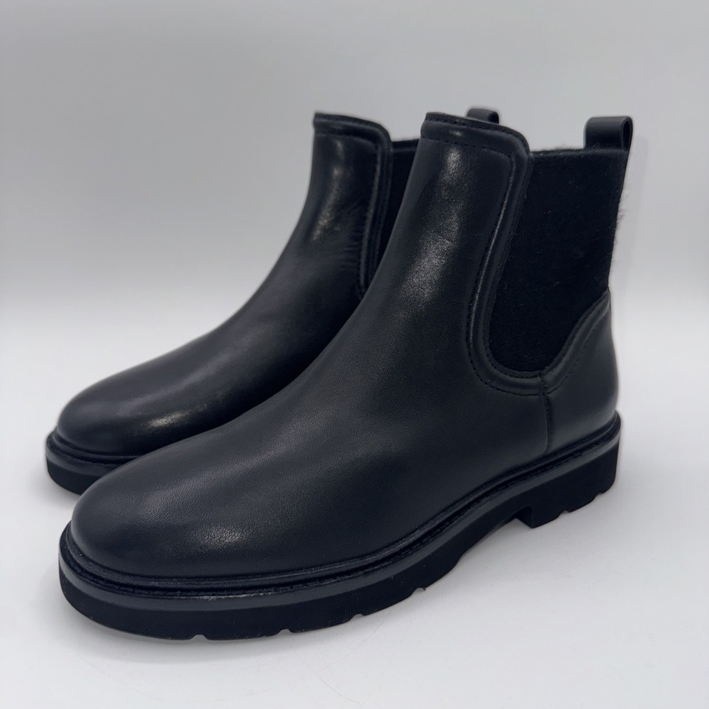 Vince. Rue Chelsea‎ Boots Women's Size 5 Black Water Repellent Leather